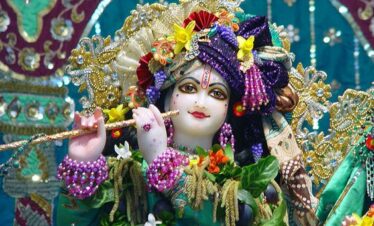 Vrindavan-Agra-Jaipur (Triangular) - Private Car