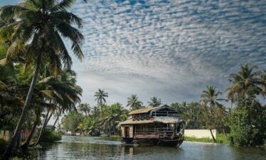 Kerala-Trivendrum /Kovlam /Kanyakumari