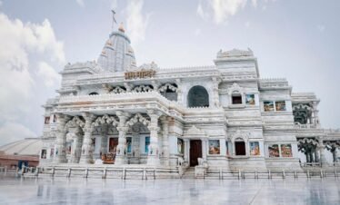 Vrindavan-Agra-Fatehpur